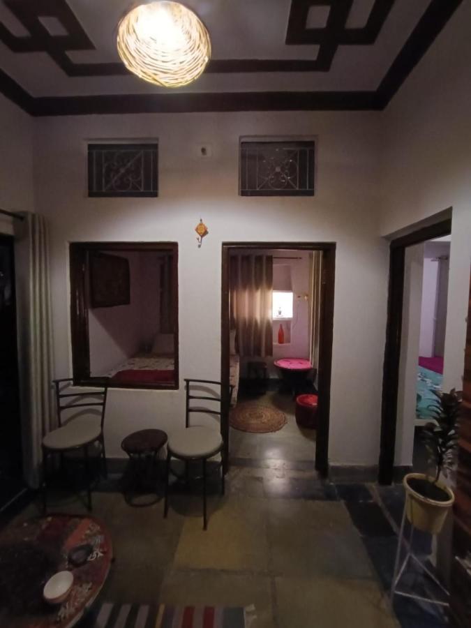 Sanjana'S Stay Udaipur Rum bild